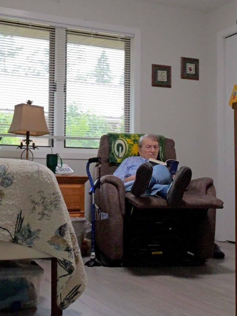 Dedicated Memory Care Services: Embrace a New Year of Comfort and Support